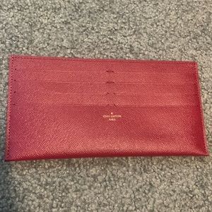 Felicie purse fuscia insert wallet, never have used it.